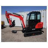 AGT Industrial QNT50R Excavator w/Side Swing Boom & Hydraulic Thumb