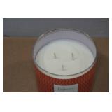 Mainstay 13oz Candle - Cranberry Mandarin