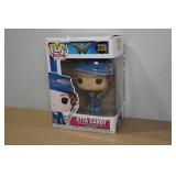 *2* Funko POP! Vinyl Figures - Etta Candy & Black Panther