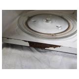 Hamilton Beach Microwave Oven - 1000 Watts, Used with Wear