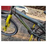 Magna RipClaw BMX Bike