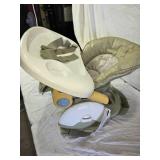 Fisher-Price SpaceSaver High Chair with Removable Tray