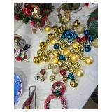 Holiday Decorations and Accessories