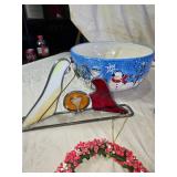 Holiday Decorations and Accessories