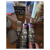 Wet & Dry Auto Vacuum with Grip Wrench and 3-Light Fixture, Wood Putty and Old Stain