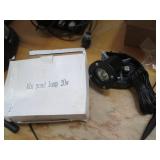 (1) Submersible Alu pond lamp 20W...