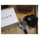 (1) Submersible Alu pond lamp 100W...