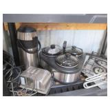 Pot Luck style 3-crock server, beve...