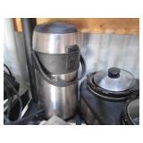 Pot Luck style 3-crock server, beve...