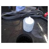 Single Hydroponic growing set-up wi...