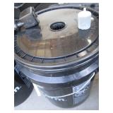 Single Hydroponic growing set-up wi...