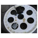 Hydroponic cloning set-up with air ...