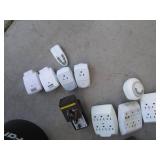 Large lot of hydroponic growing sta...