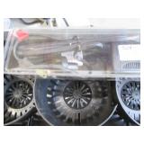 Hydroponic growing 10-plant ebb and...