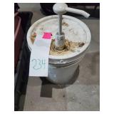 5 Gallon burnishing compound for vibratory and rotary tumbling