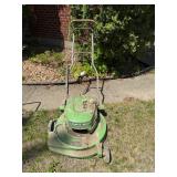 LAWN-BOY Gas Powered Push Lawn Mower