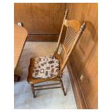 Oak Dining Table with Spindle Back Chairs Set