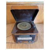 Vintage Wood Radio with Turntable and Tubes