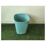 Decorative Table Lamp with Assorted Baskets and Faux Flower Arrangement