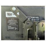 Insignia TV 38" LED Display