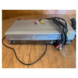 Philips DVD750VR DVD VCR Combo with Accessories