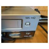 Philips DVD750VR DVD VCR Combo with Accessories