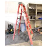 6 Ft Fiberglass Step Ladder