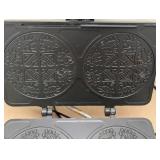 VillaWare V3900 Krumkake Baker - Light Use