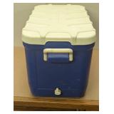Medium Sized Gott Cooler - Used