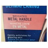 Schick Hydro Silk Dermaplaning Wand - 1 Dermaplaning Tool & 6 Refill Blades