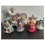 Lot of Holiday/Winter Snowglobes