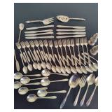Wm Rogers & Sons Silver Plated Flatware Set