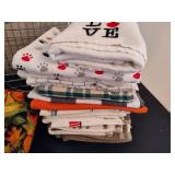 Large Lot of Asst Hot Pads, Trivets & Kitchen Towels