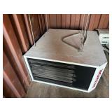 2001 Reznor Model UDX-150 150,000 BTU Natural Gas Shop Furnace