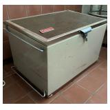 Vintage Coleman Cooler