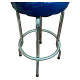 Corona Motif Stool