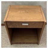 Vintage Mid Century Founders Side / Accent Table