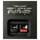 Pair of Realistic Bookshelf Speakers / Pair of Realistic Miniumus 7 Speakers 40-2030A