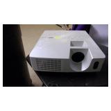 3m z30n projector powers on...