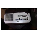 3m z30n projector powers on...