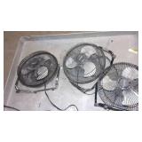 3 fans...