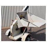 Wood Pro Briggs & Stratton Commercial 18hp Gasoline-Powered Wood Chipper 20D180 (White/Green)