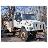 2007 International Utility Truck 7300 SBA 4x2 DT466