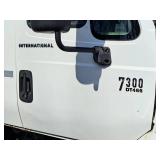 2007 International Utility Truck 7300 SBA 4x2 DT466
