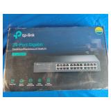 TP-Link 24-Port Gigabit Desktop/Rackmount Switch