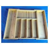 VaeFae Bamboo Drawer Organizer, Expandable Silverware Drawer Organizer, Cutlery Tray with Dividers for Kitchen Utensils, Medium