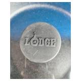 Lodge #4 Seasoned Cast Iron Skillet with Tempered Glass Lid