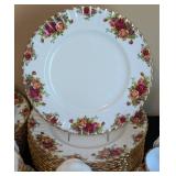 Royal Albert Old Country Rose Dish Set