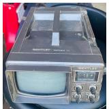 Vintage Bentley Deluxe Portable 5" Screen Black & White Television Battery Power