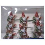 NEW 2 Pack of Celebrations LED 18 Indoor Warm White Gnome Lights - Green and Red